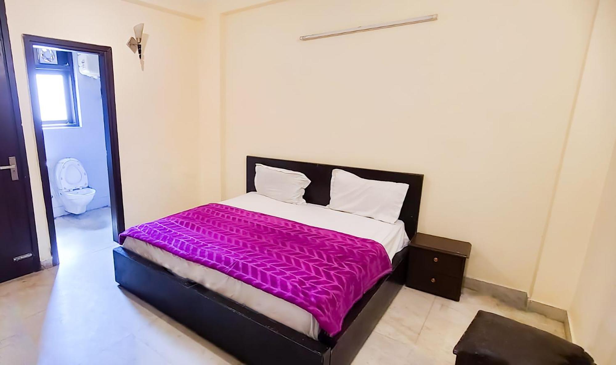 Hotel Jagannath Új-Delhi Kültér fotó